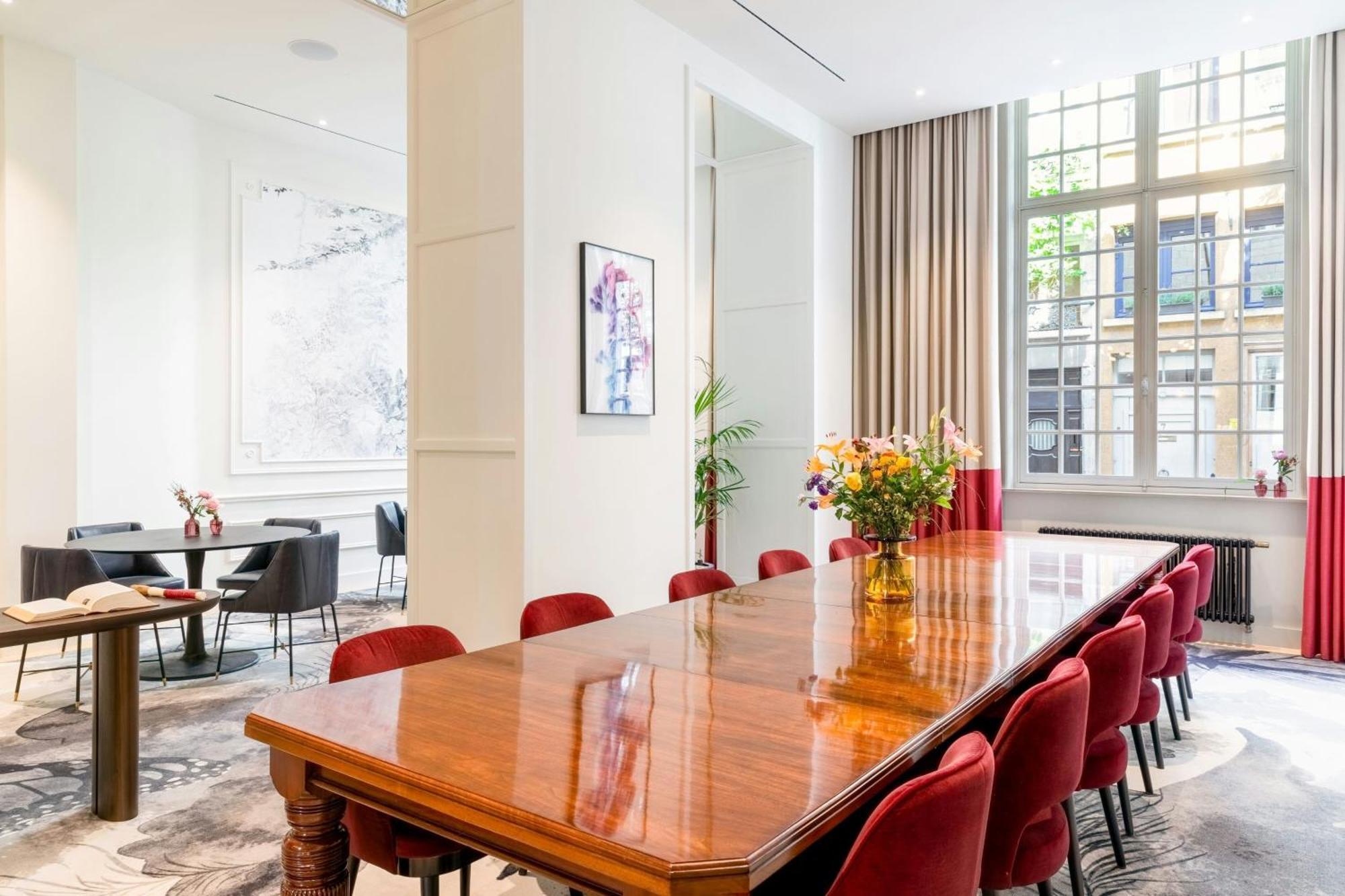 Sapphire House Antwerp, Autograph Collection Hotel Exterior photo The boardroom at the London headquarters
