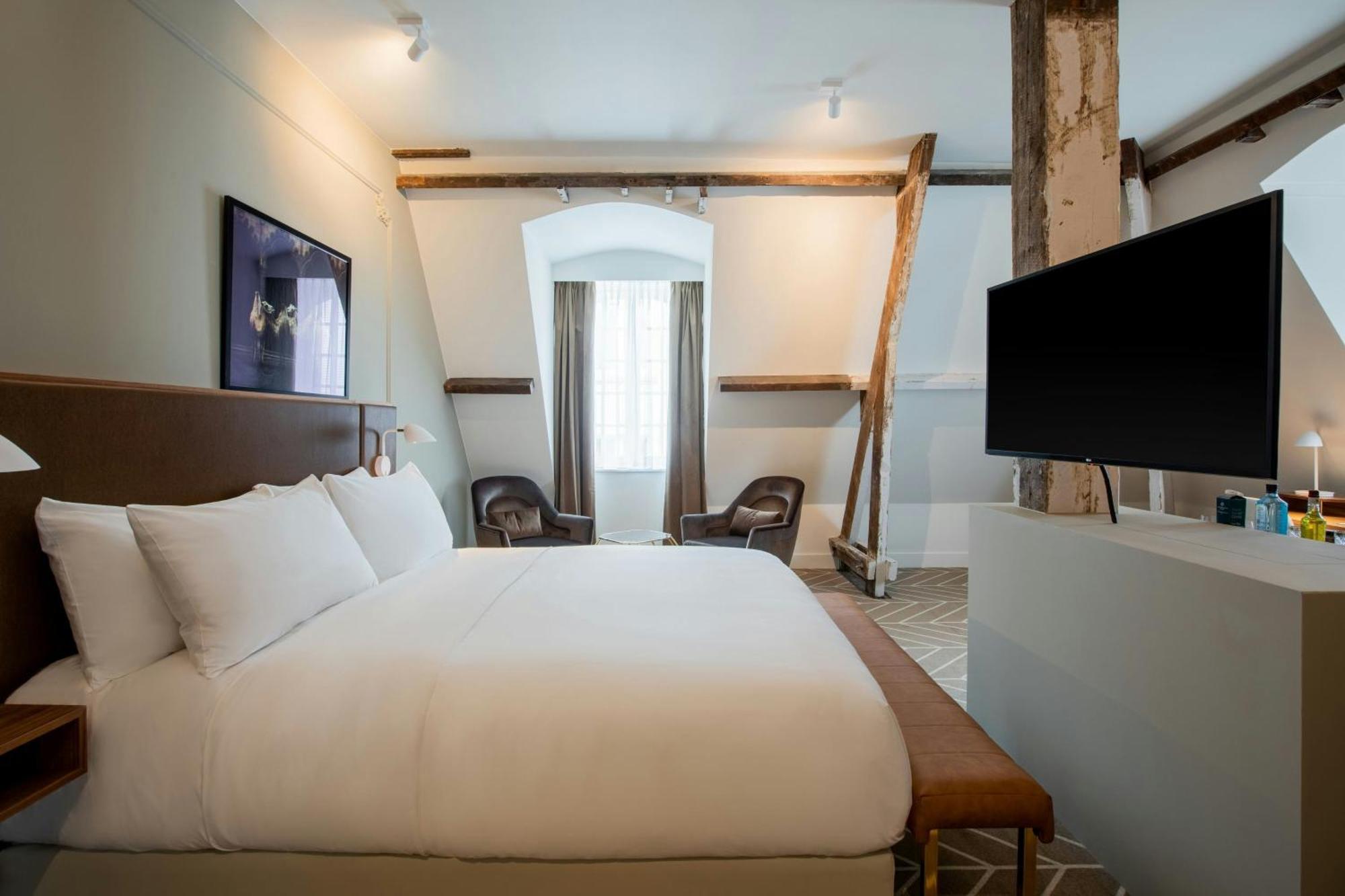 Sapphire House Antwerp, Autograph Collection Hotel Exterior photo A room at the hotel
